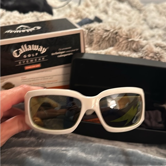 Callaway polarized sunglasses - Picture 3 of 9